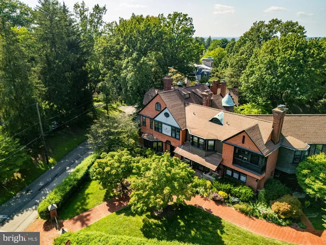 $995,000 | 401 East Evergreen Avenue, Philadelphia, PA 19118