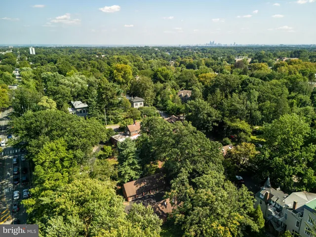 $995,000 | 401 East Evergreen Avenue, Philadelphia, PA 19118