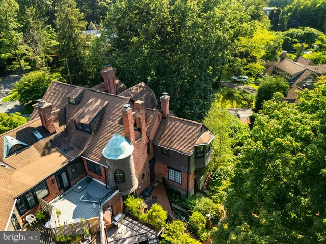 $995,000 | 401 East Evergreen Avenue, Philadelphia, PA 19118