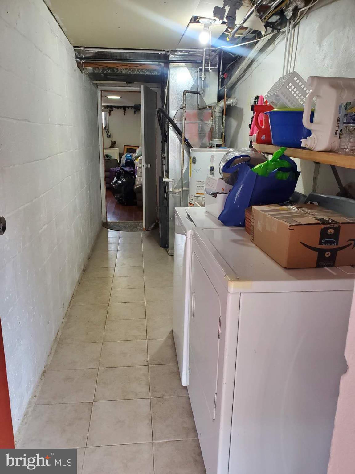 2937 Hellerman Street Philadelphia, PA 19149 - Photo 9 of 11