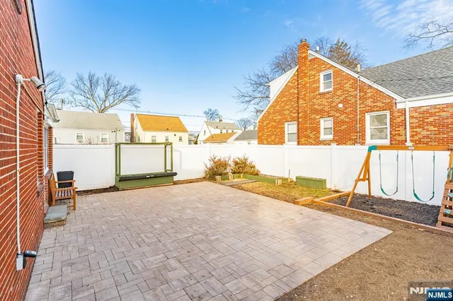 $450,000 | 703 Elm Street, Roselle, NJ 07203