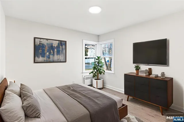 $450,000 | 703 Elm Street, Roselle, NJ 07203