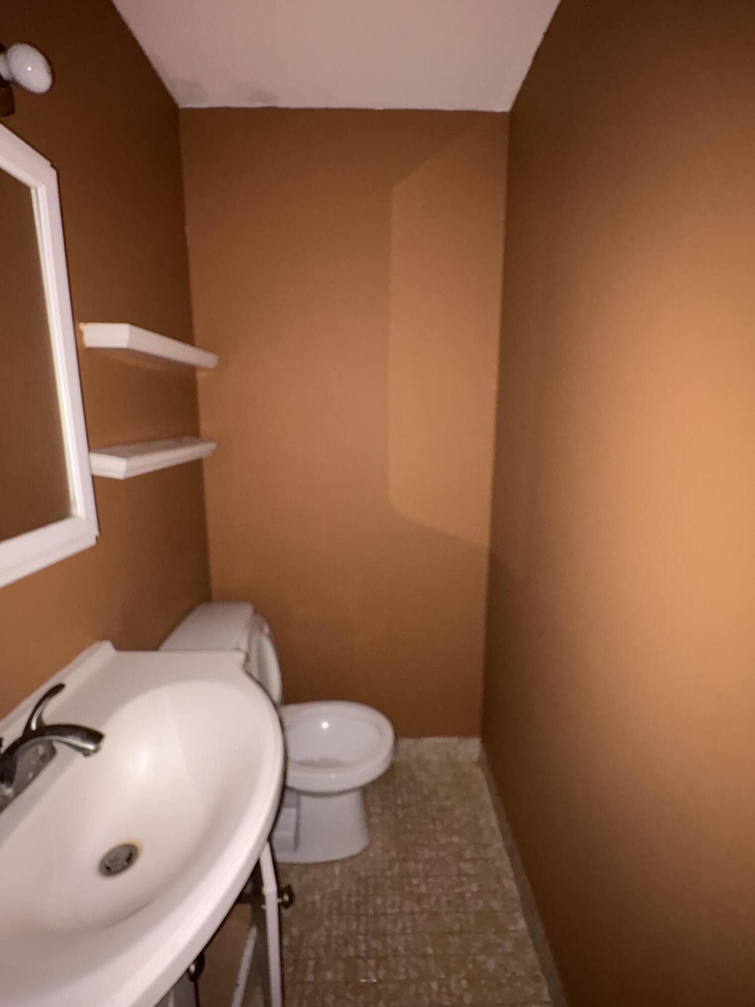 650 Southwest 2nd Avenue, Unit 246 Boca Raton, FL 33432 - Photo 4 of 7 Bath