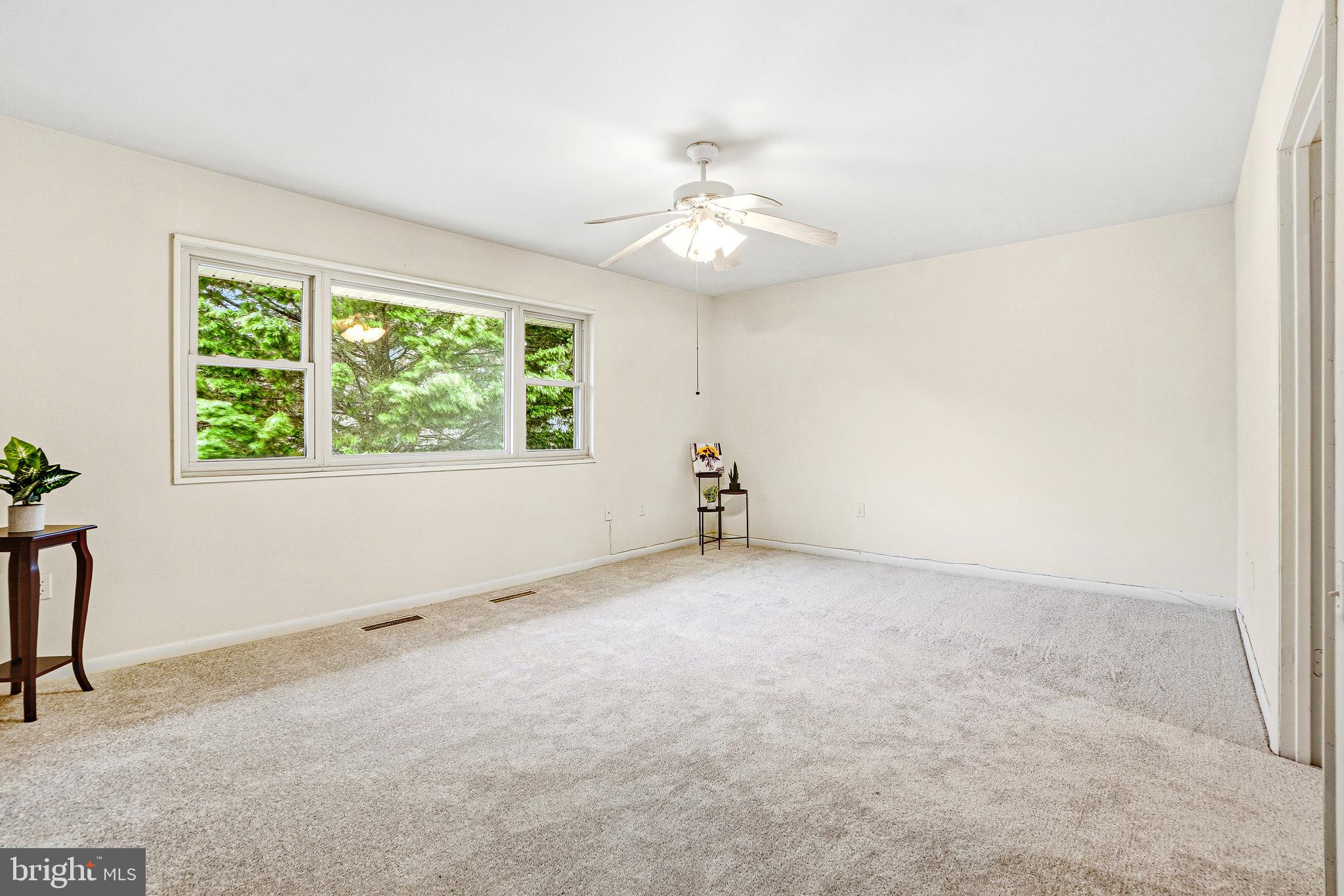 3387 South Leisure World Boulevard, Unit 91G Silver Spring, MD 20906 - Photo 8 of 29 Large Primary Bedroom