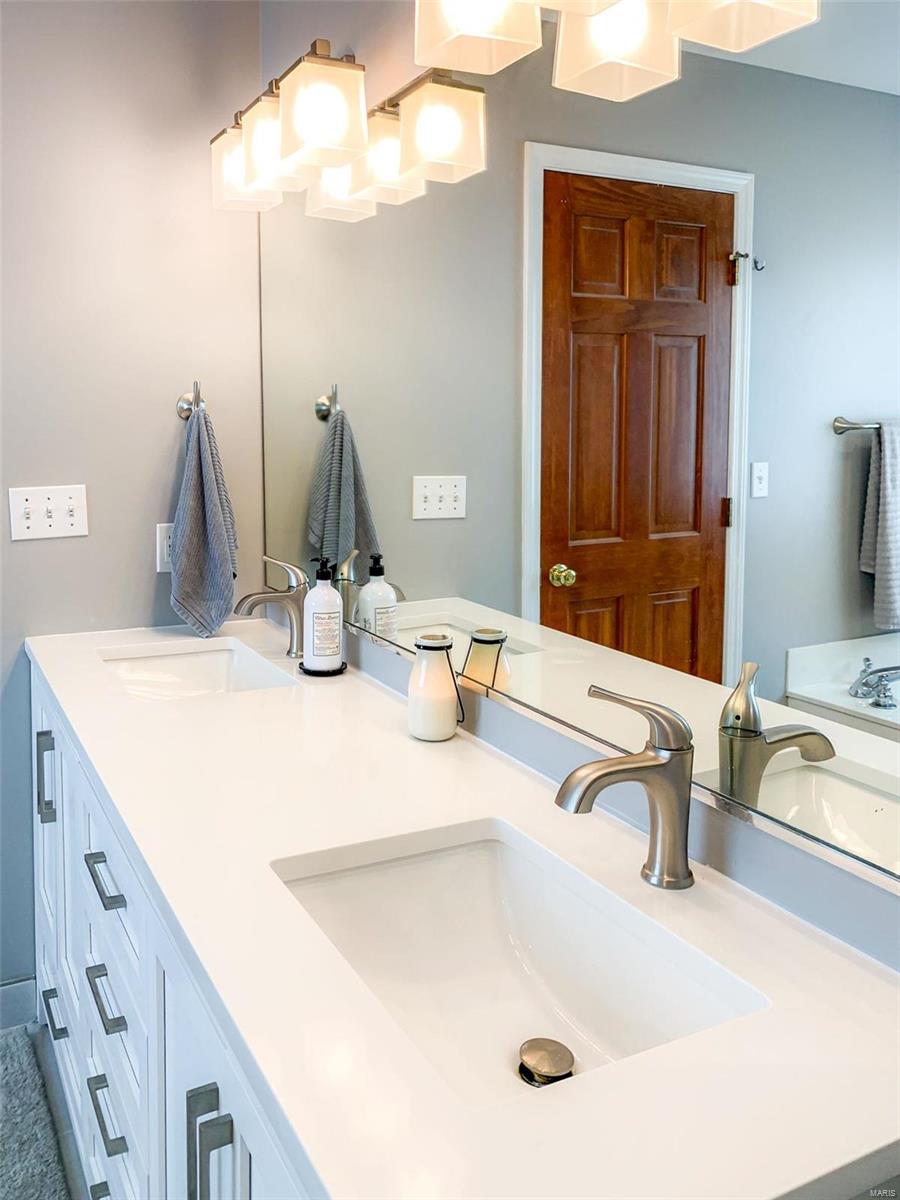 4625 Valleydale Road Godfrey, IL 62035 - Photo 40 of 84 Gallery Image 40