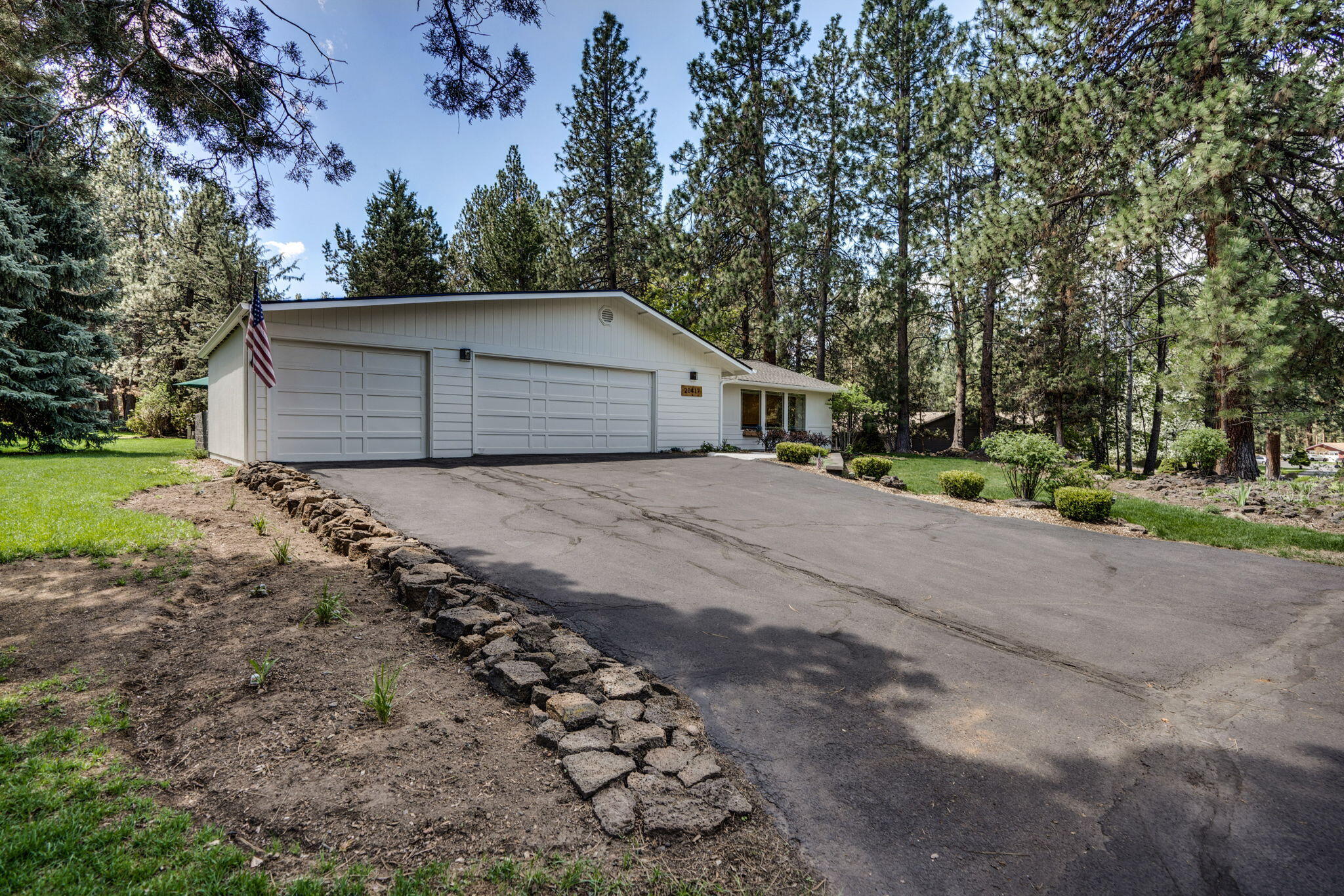 20417 Bullblock Road Bend, OR 97702 - Photo 3 of 41 2023_05_18_20417_bulblock_rd-1