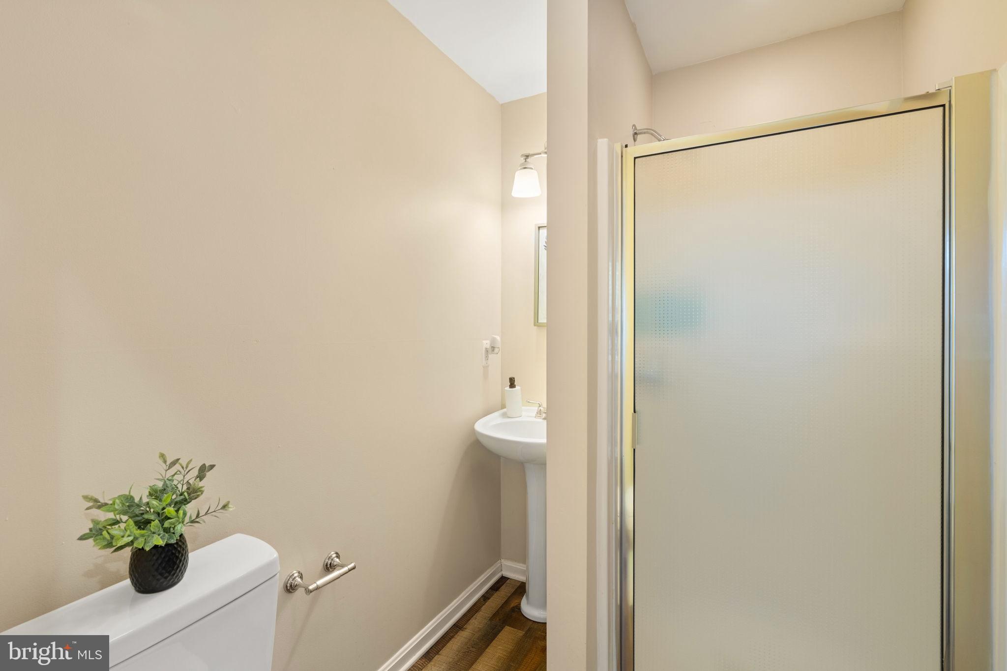 102 Othoridge Road Lutherville-Timonium, MD 21093 - Photo 17 of 43 Bath In Bonus Room Main Level