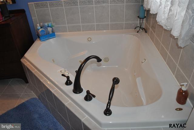 4241 Blue Hill Road Hanover, PA 17331 - Photo 22 of 35 Gallery Image 22