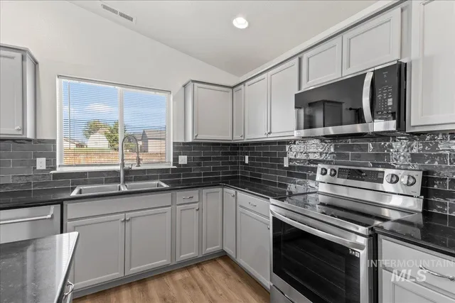 $435,000 | 890 Lago Street, Mountain Home, ID 83647