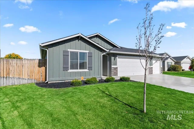 $435,000 | 890 Lago Street, Mountain Home, ID 83647