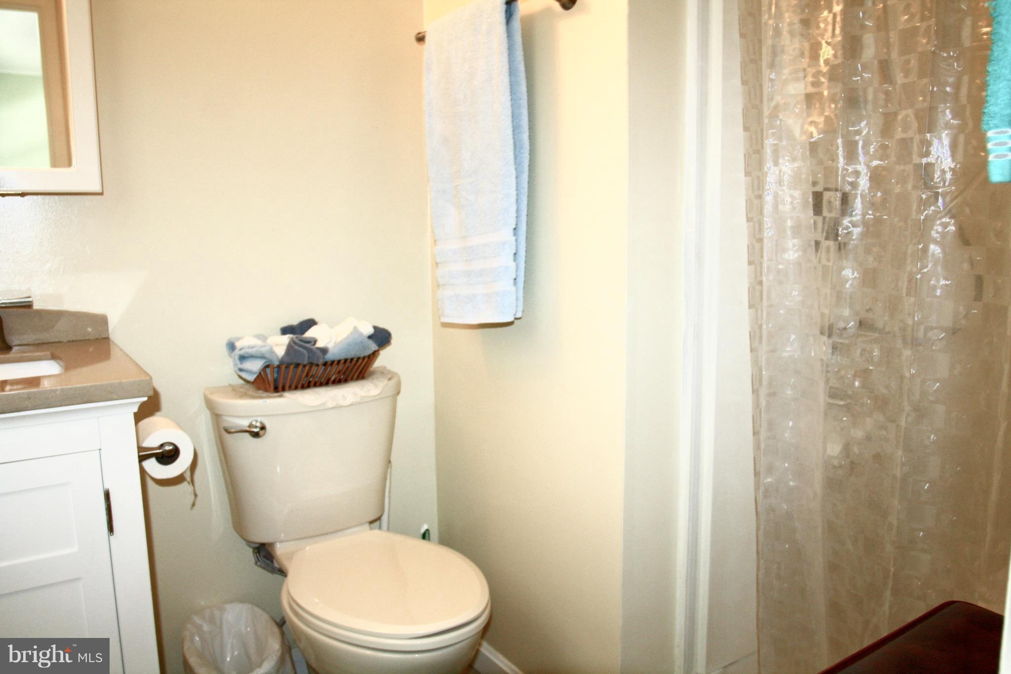 1851 Wilson Road Huntingtown, MD 20639 - Photo 11 of 25 Bath (Master)