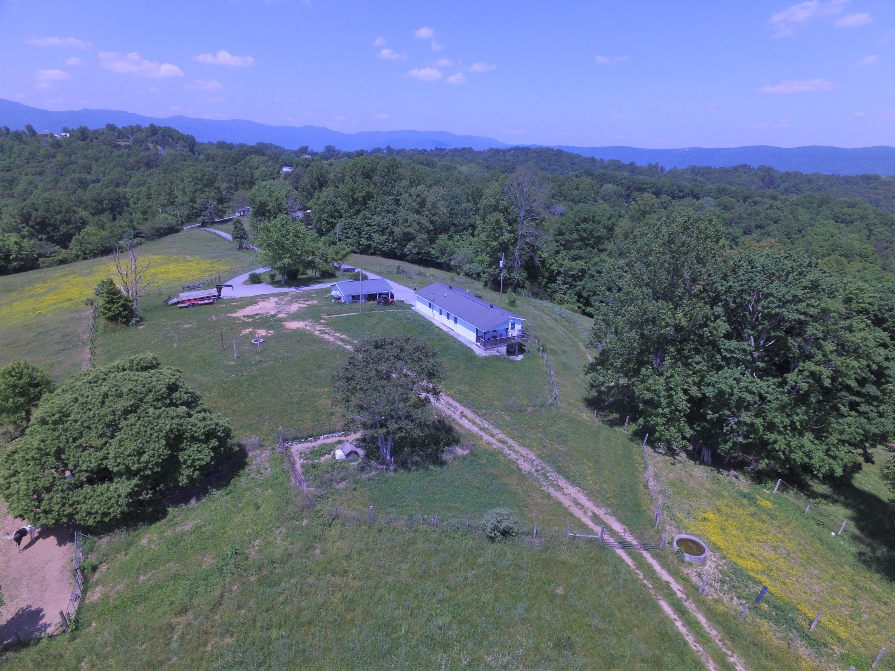 333 Landmark Road Jacksboro, TN 37757 - Photo 13 of 21 DJI_0039