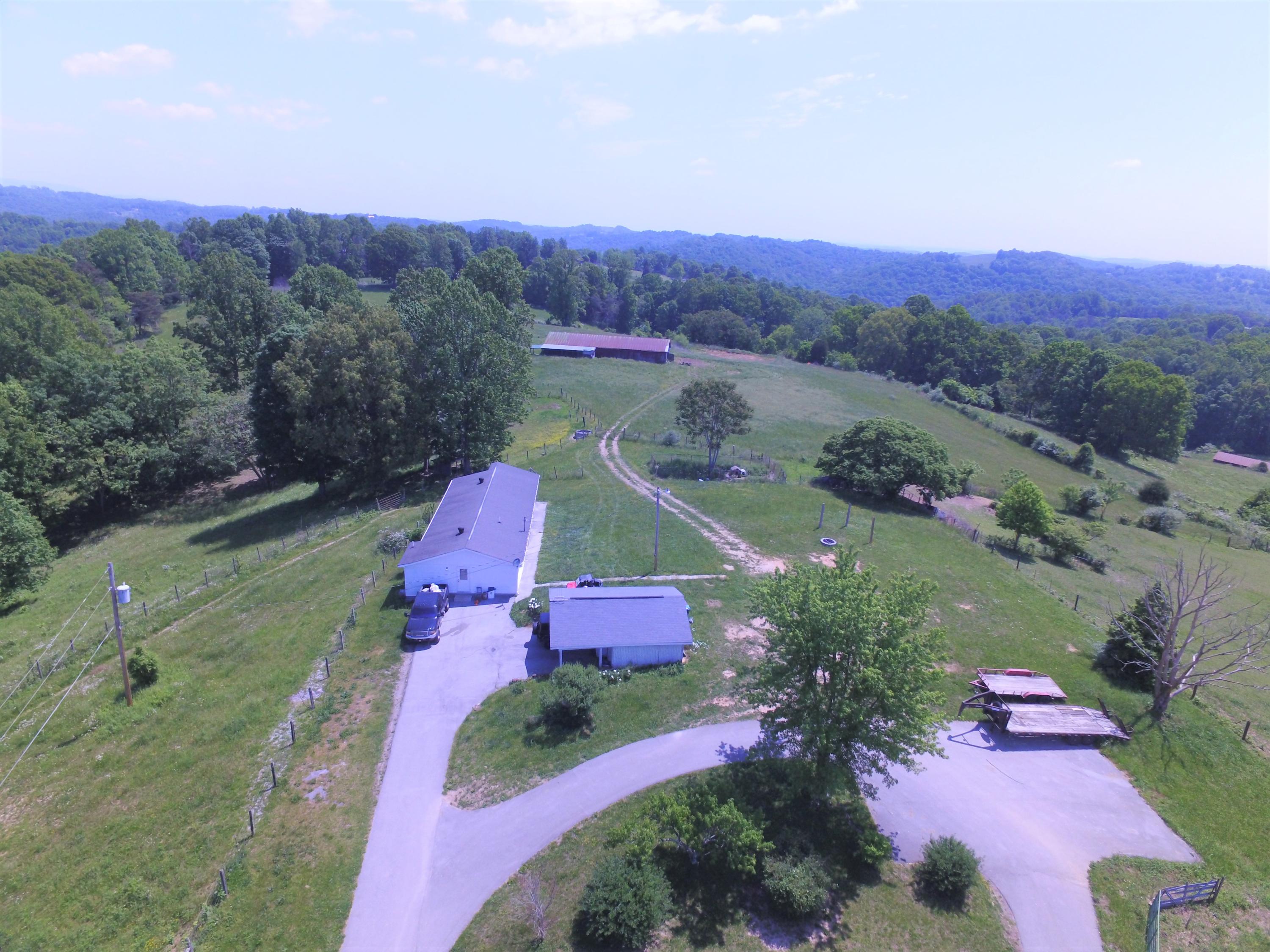 333 Landmark Road Jacksboro, TN 37757 - Photo 10 of 21 DJI_0036