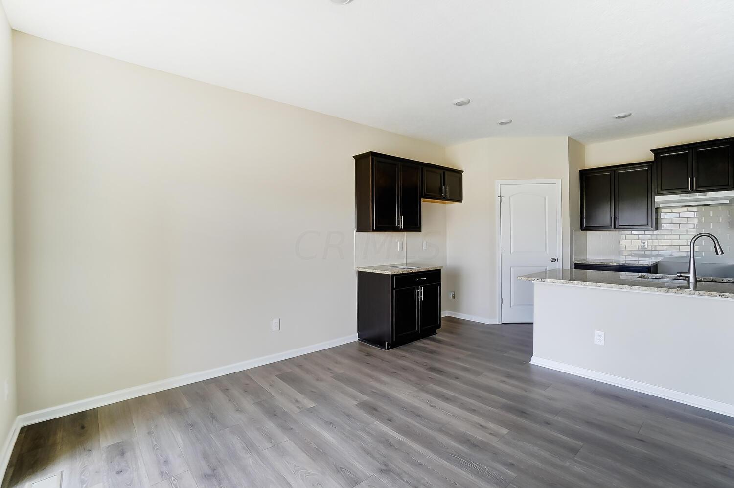 325 Blue Ridge Ostrander, OH 43061 - Photo 4 of 10 Chatham-Cali Dining
