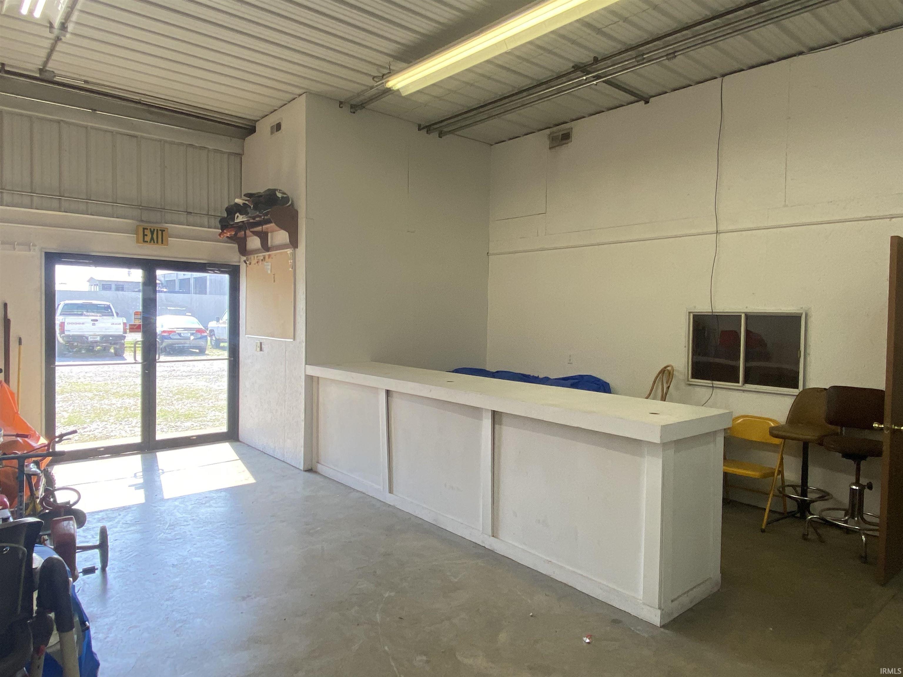 1550 North Wentzel Street Rochester, IN 46975 - Photo 5 of 15