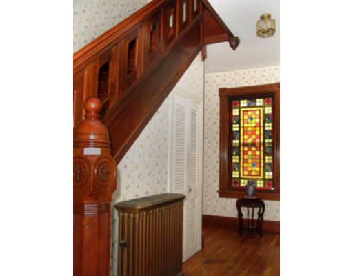 35 Cedar Street Clinton, MA 01510 - Photo 4 of 7 Gallery Image 4