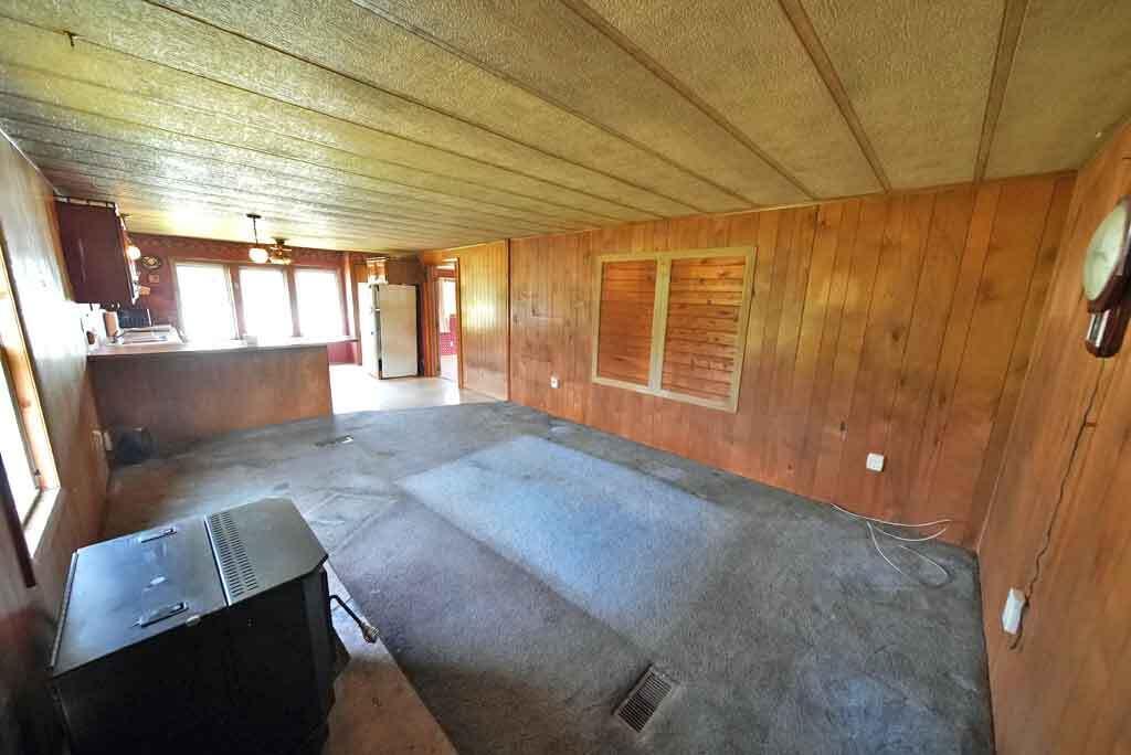 440 B Road Houlton, ME 04730 - Photo 16 of 35 living-room-single-wide