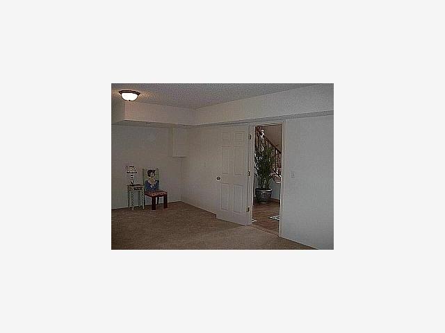 9200 Canyon Oak Road Salinas, CA 93907 - Photo 2 of 4 Gallery Image 2