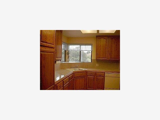 9200 Canyon Oak Road Salinas, CA 93907 - Photo 3 of 4 Gallery Image 3