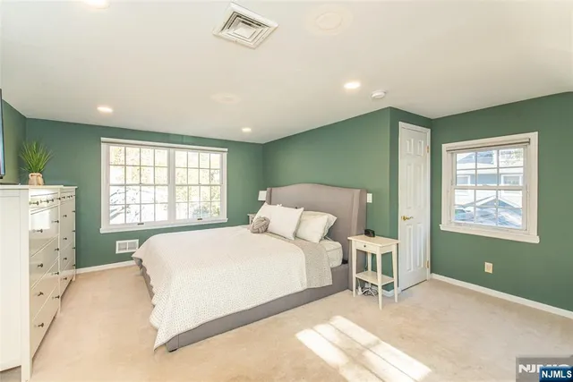 $945,000 | 63 Glen Boulevard, Glen Rock, NJ 07452