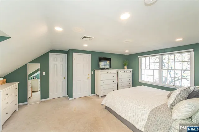 $945,000 | 63 Glen Boulevard, Glen Rock, NJ 07452