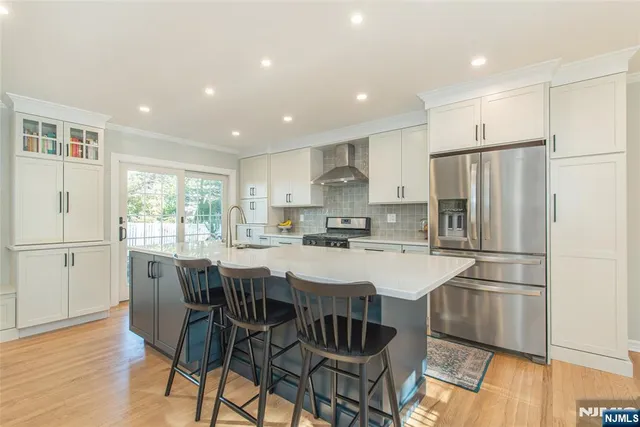 $945,000 | 63 Glen Boulevard, Glen Rock, NJ 07452