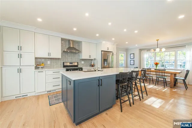 $945,000 | 63 Glen Boulevard, Glen Rock, NJ 07452