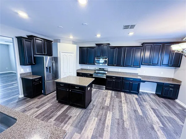 $419,990 | 909 Meadow Glade Drive, Ruskin, FL 33570