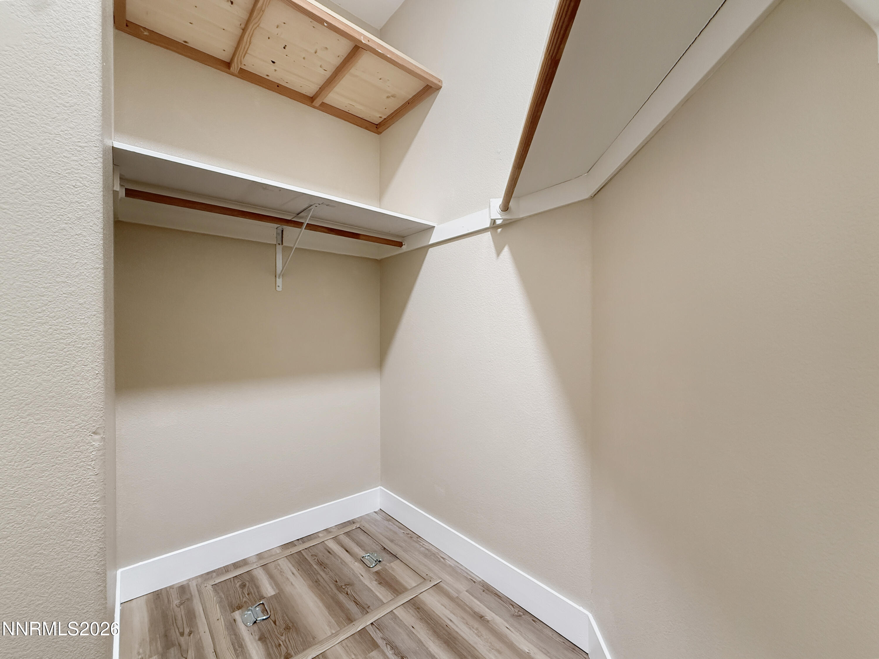 2769 Newburgh Way Reno, NV 89523 - Photo 12 of 34 80cfb89b0376cc1d4a5a79658d009d6d87a92381