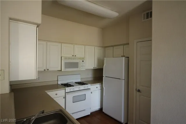 $1,650 | 9000 South Las Vegas Boulevard, Unit 1287, Las Vegas, NV 89123