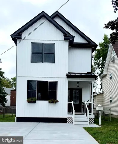 $3,500 | 465 Laurel Street, Beverly, NJ 08010