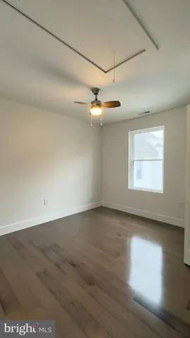 $3,500 | 465 Laurel Street, Beverly, NJ 08010