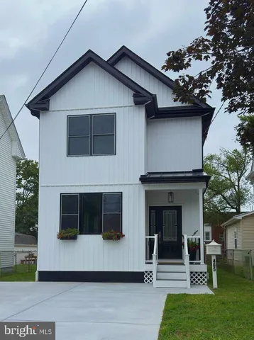 $3,500 | 465 Laurel Street, Beverly, NJ 08010