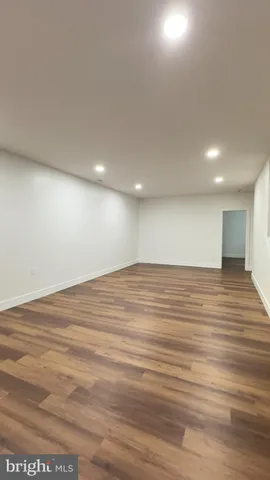 $3,500 | 465 Laurel Street, Beverly, NJ 08010