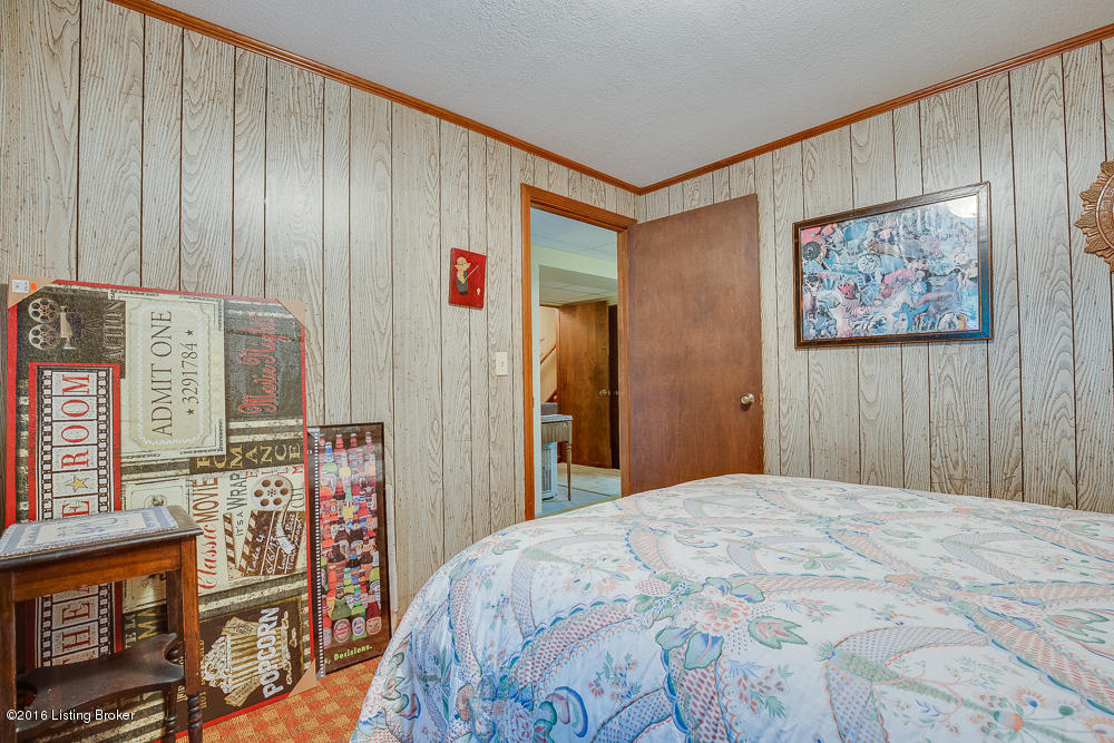 17021 Dry Ridge Road Louisville, KY 40299 - Photo 43 of 58 Small-41