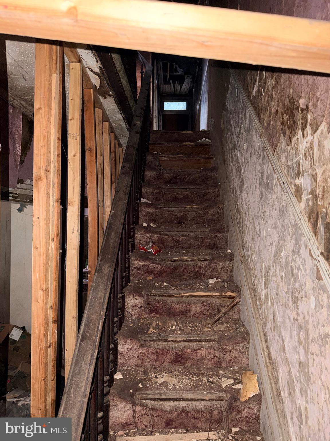 2716 East Lehigh Avenue Philadelphia, PA 19125 - Photo 5 of 7