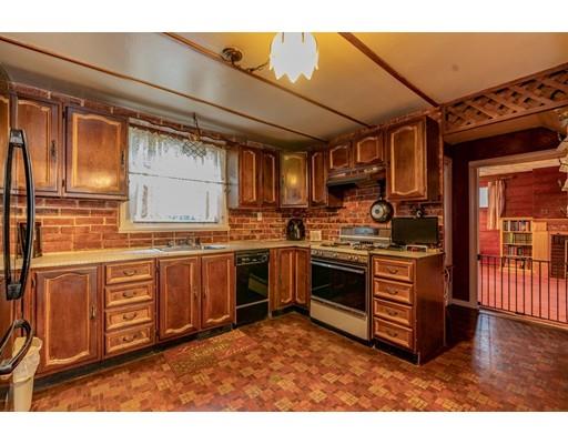 47 Franconia Street Springfield, MA 01108 - Photo 4 of 20 Gallery Image 4