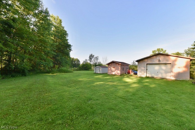 17100 Heiser Road Berlin Center, OH 44401 - Photo 3 of 19 Gallery Image 3