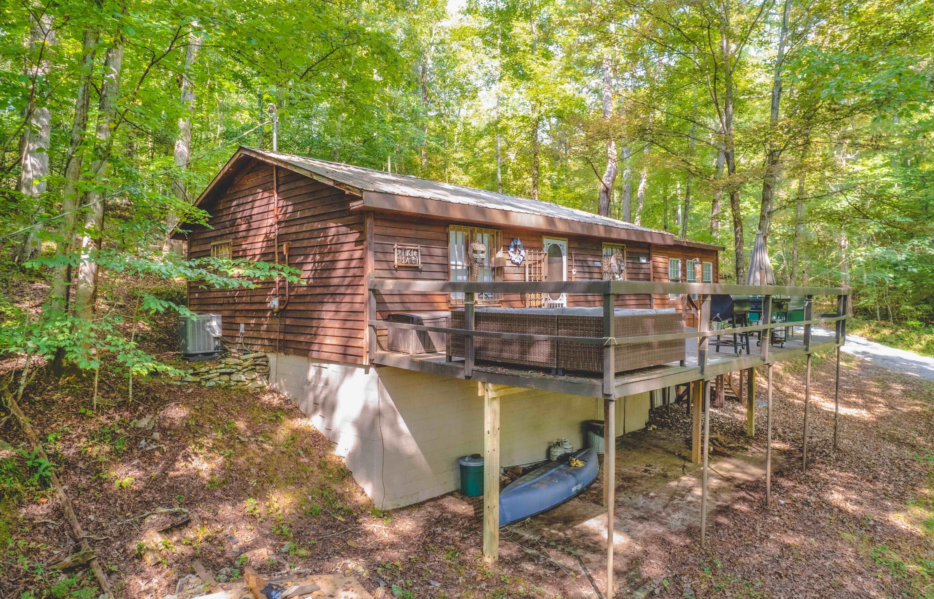 1552 Clark Bottom Road London, KY 40744 - Photo 8 of 26 023