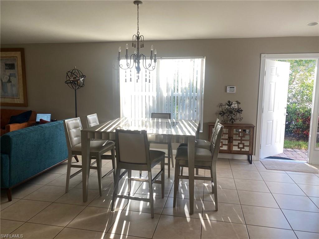 7310 Salerno Court Naples, FL 34114 - Photo 4 of 46 Side Entrance of Villa opens to Great Room