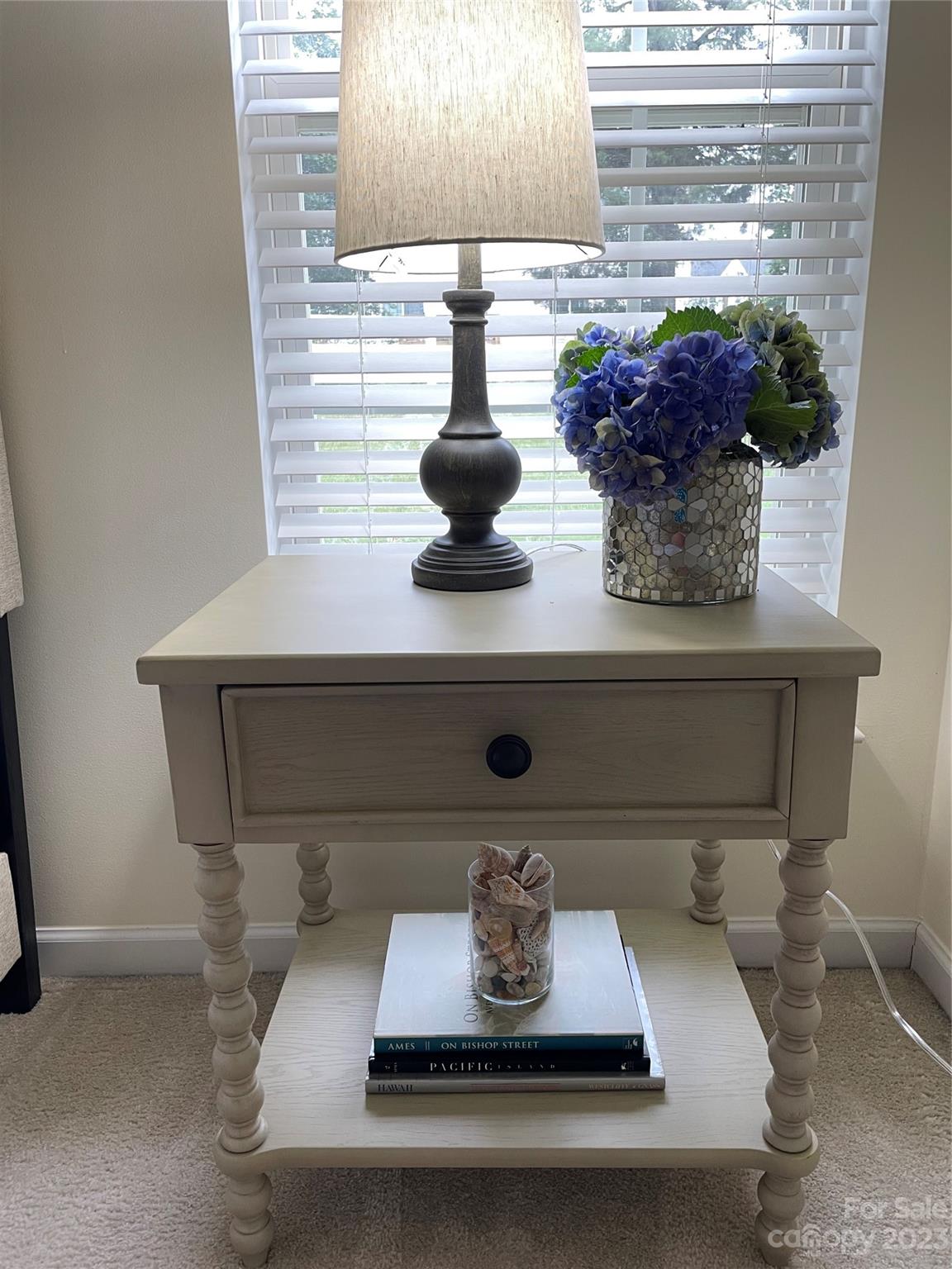 179 Snead Road Fort Mill, SC 29715 - Photo 48 of 48 a vase of flowers sitting on a table