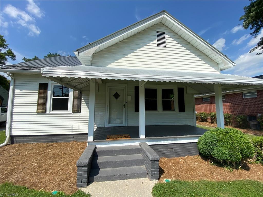 721 Spring Street Mount Airy, NC 27030 - Photo 1 of 18 Gallery Image 1