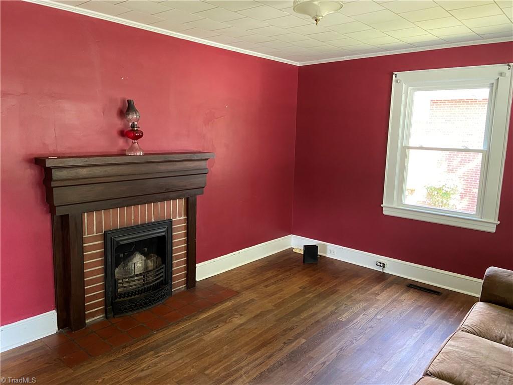 721 Spring Street Mount Airy, NC 27030 - Photo 11 of 18 Gallery Image 11