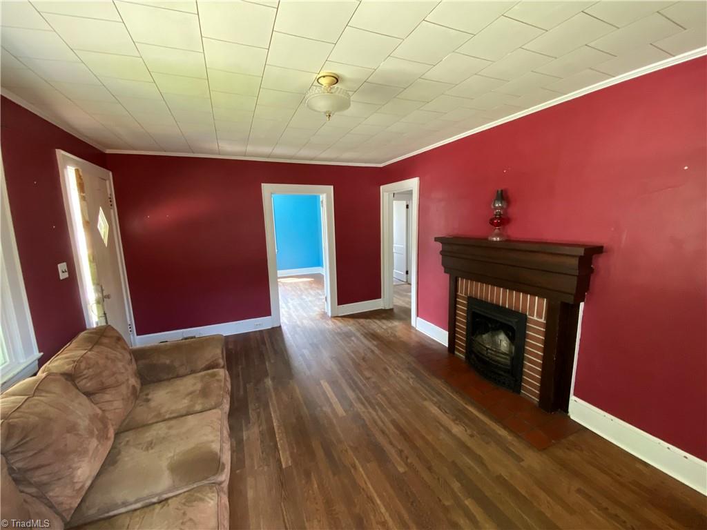721 Spring Street Mount Airy, NC 27030 - Photo 12 of 18 Gallery Image 12