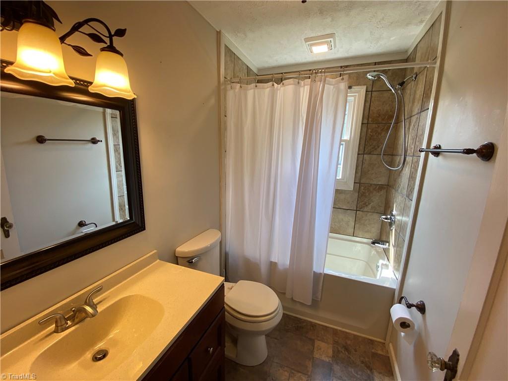 721 Spring Street Mount Airy, NC 27030 - Photo 16 of 18 Gallery Image 16