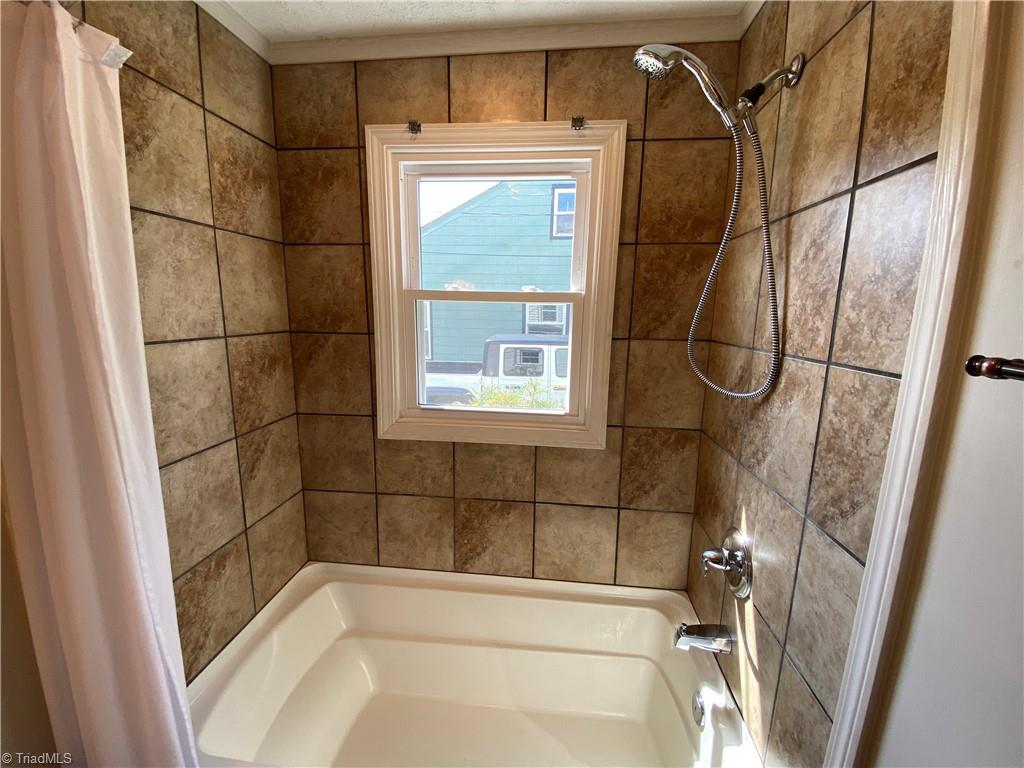 721 Spring Street Mount Airy, NC 27030 - Photo 17 of 18 Gallery Image 17
