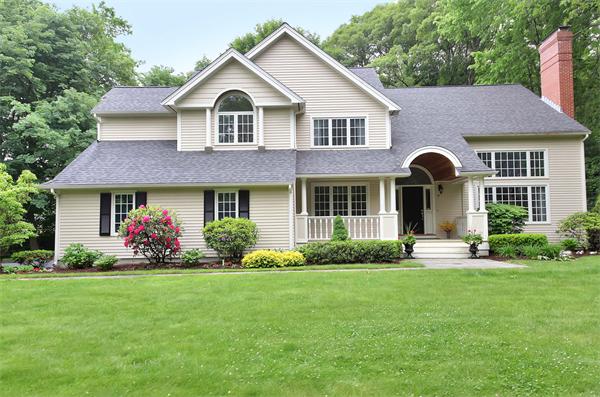 97 Adams Street Lexington, MA 02420 - Photo 1 of 30