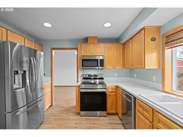 $494,900 | 1010 East 2nd Street, Yamhill, OR 97148