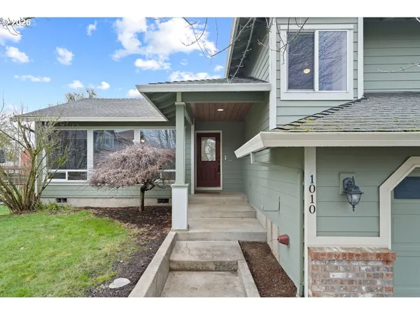 $494,900 | 1010 East 2nd Street, Yamhill, OR 97148