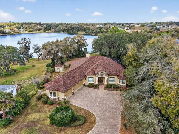 $985,000 | 2007 Country Club Drive, Eustis, FL 32726